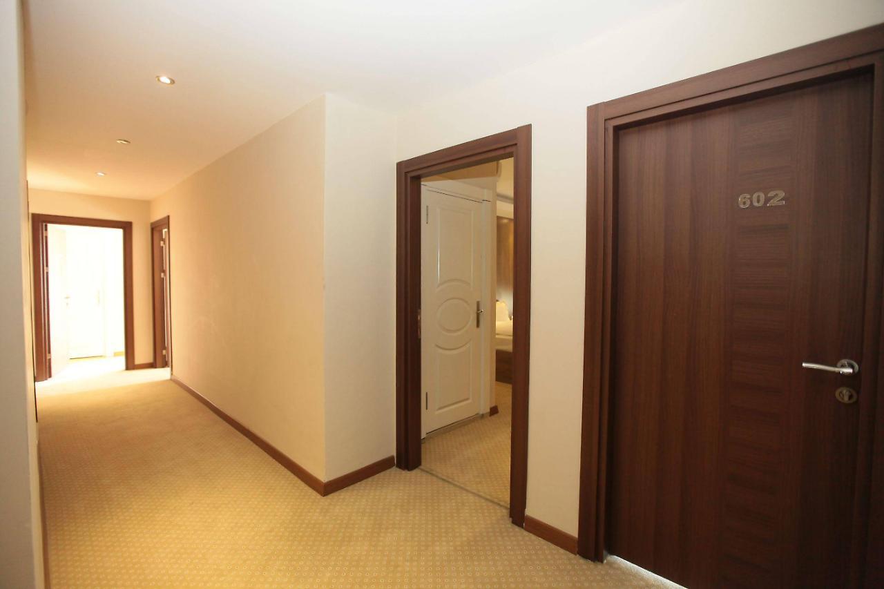 Ny World Hotel Истанбул Екстериор снимка