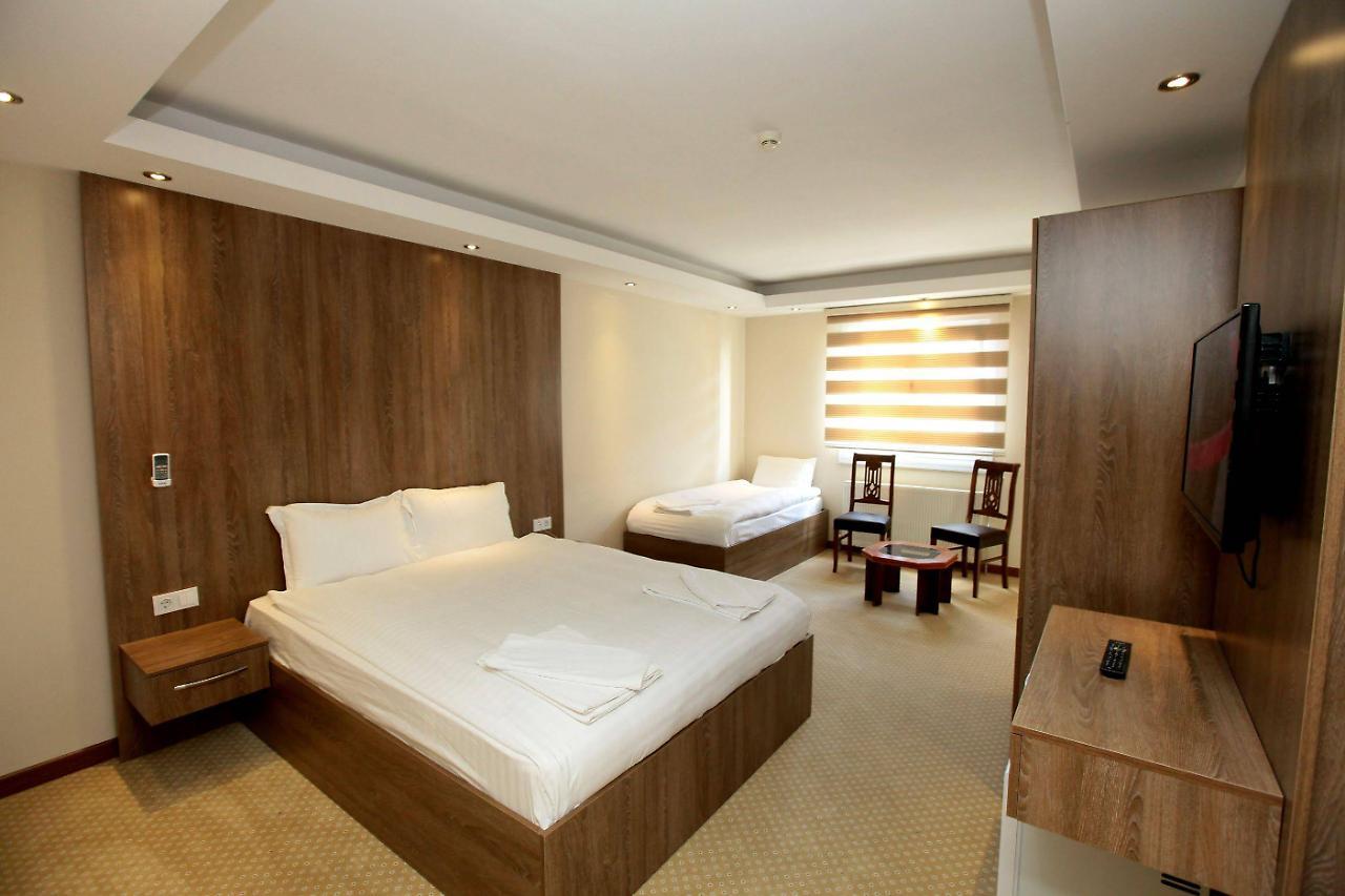 Ny World Hotel Истанбул Екстериор снимка