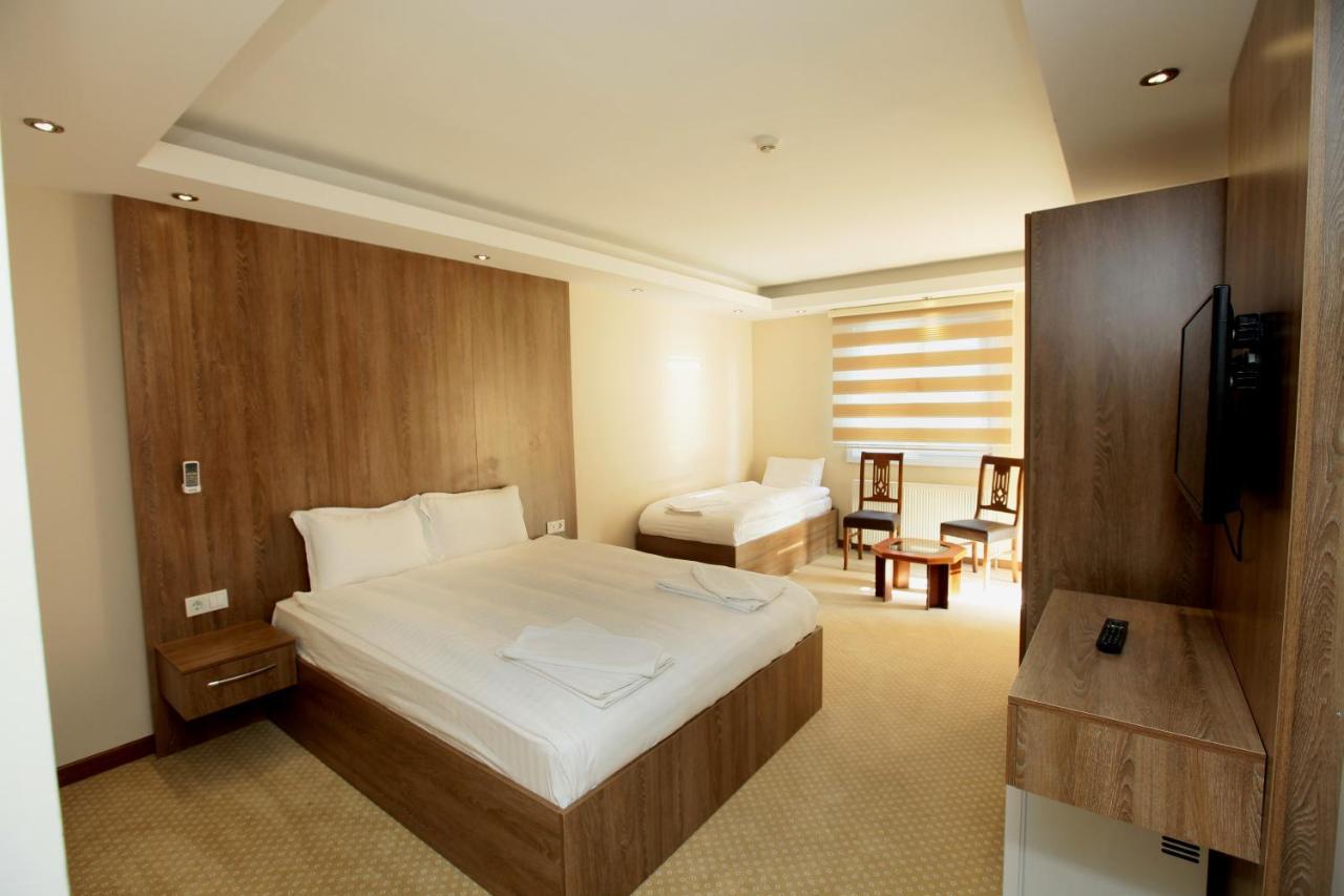 Ny World Hotel Истанбул Екстериор снимка