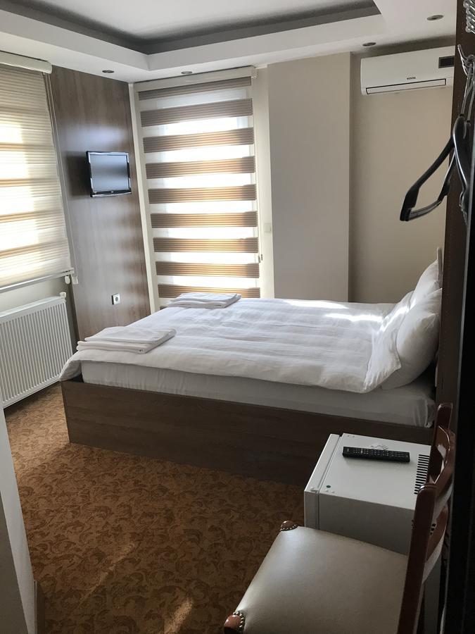 Ny World Hotel Истанбул Екстериор снимка