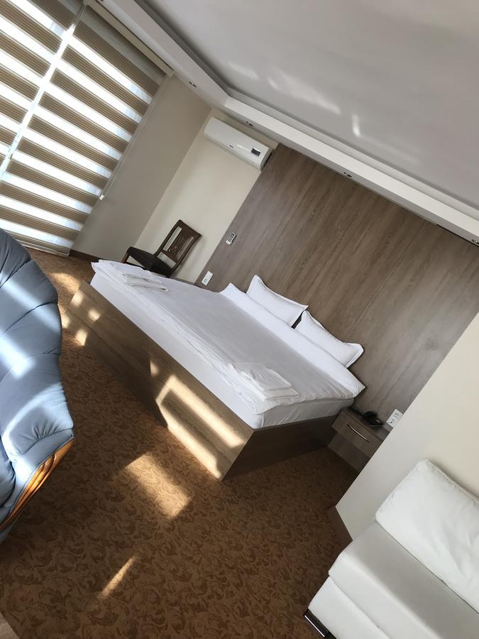 Ny World Hotel Истанбул Екстериор снимка